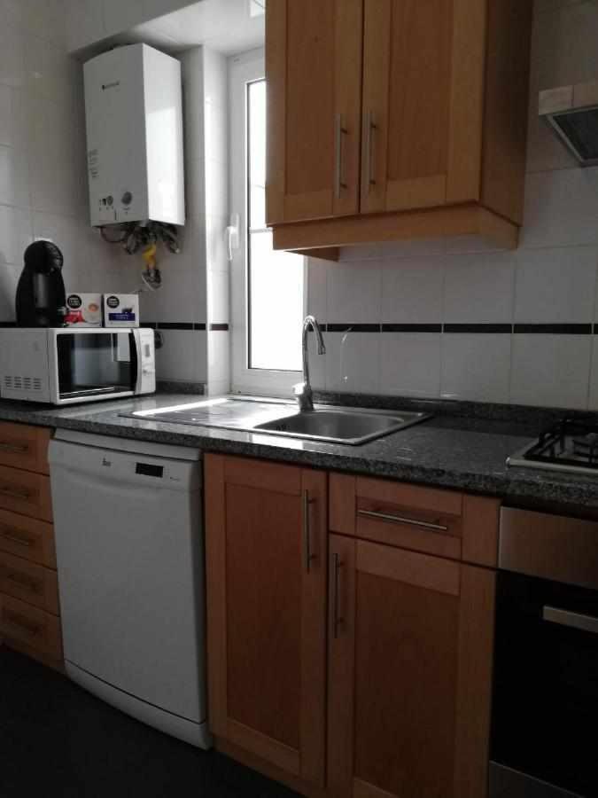 Apartamentos Internacional Coímbra Habitación foto